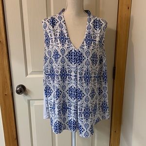 EUC Sleeveless Blouse - Blue & White Print
